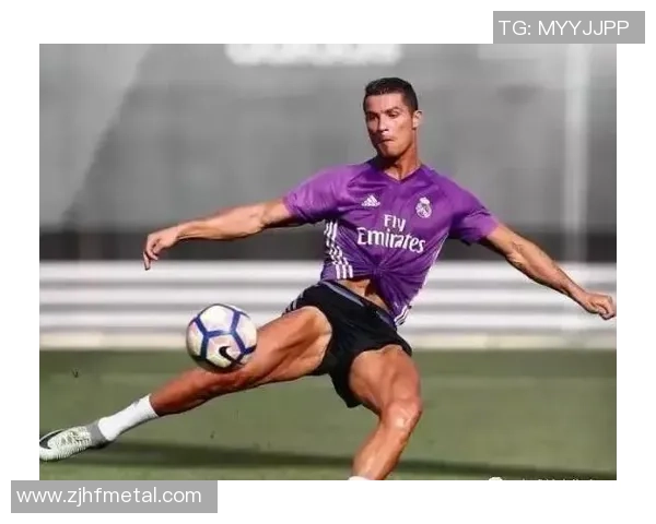 足球明星腿型的魅力与风采揭秘让你爱上这项运动的独特美感